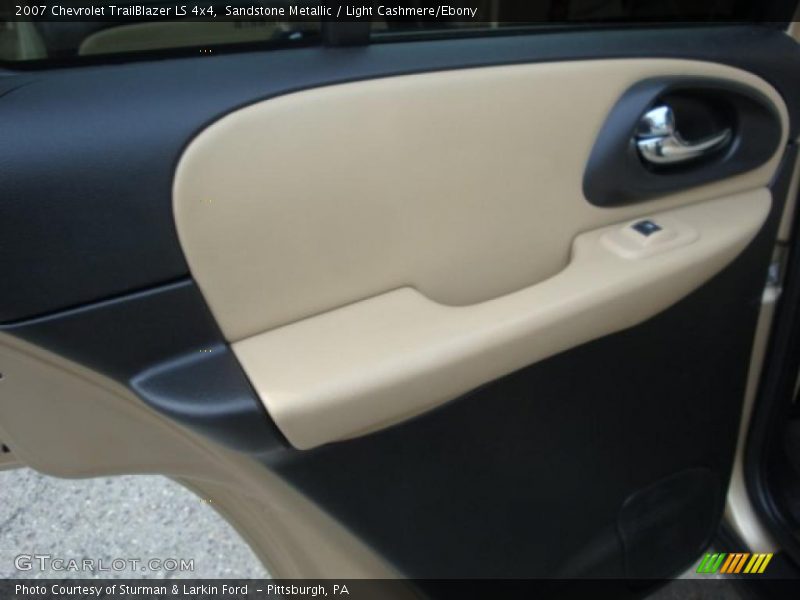 Sandstone Metallic / Light Cashmere/Ebony 2007 Chevrolet TrailBlazer LS 4x4