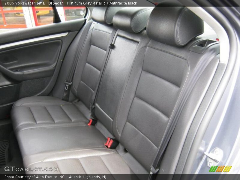 Platinum Grey Metallic / Anthracite Black 2006 Volkswagen Jetta TDI Sedan