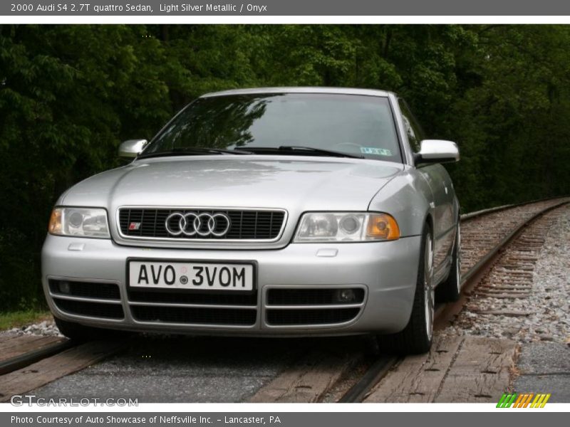 Light Silver Metallic / Onyx 2000 Audi S4 2.7T quattro Sedan