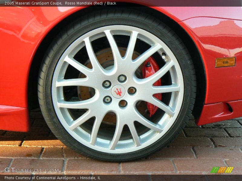 Rosso Mondiale (Red) / Black 2005 Maserati GranSport Coupe