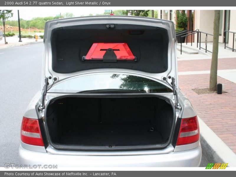 Light Silver Metallic / Onyx 2000 Audi S4 2.7T quattro Sedan