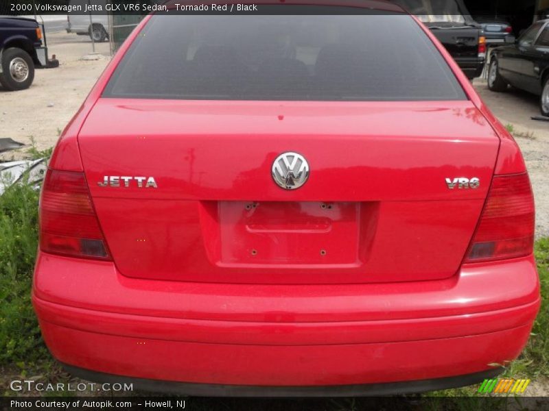 Tornado Red / Black 2000 Volkswagen Jetta GLX VR6 Sedan
