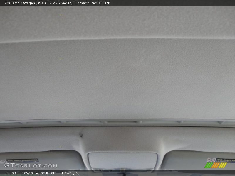 Tornado Red / Black 2000 Volkswagen Jetta GLX VR6 Sedan