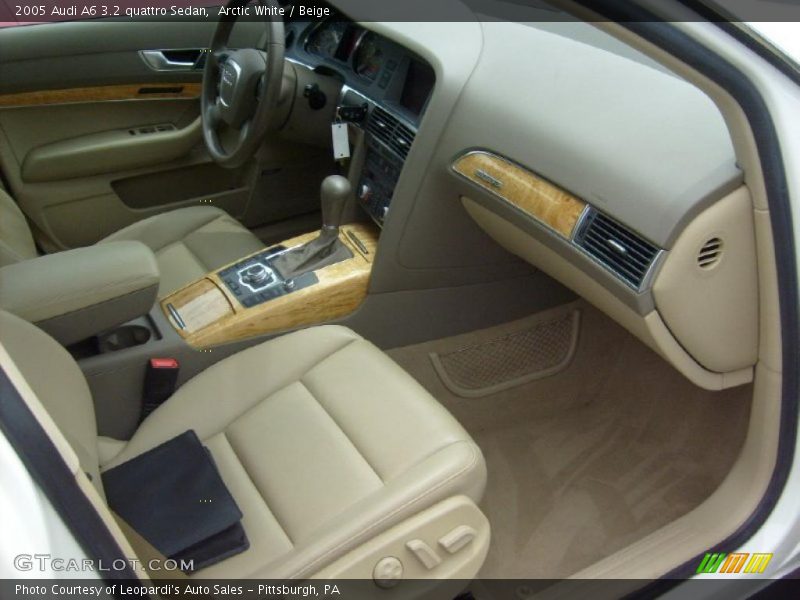 Arctic White / Beige 2005 Audi A6 3.2 quattro Sedan