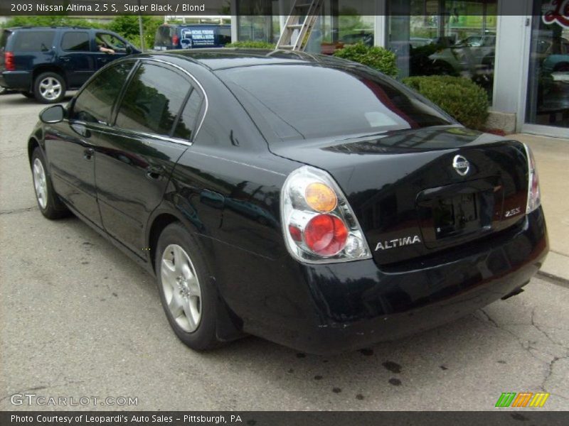 Super Black / Blond 2003 Nissan Altima 2.5 S