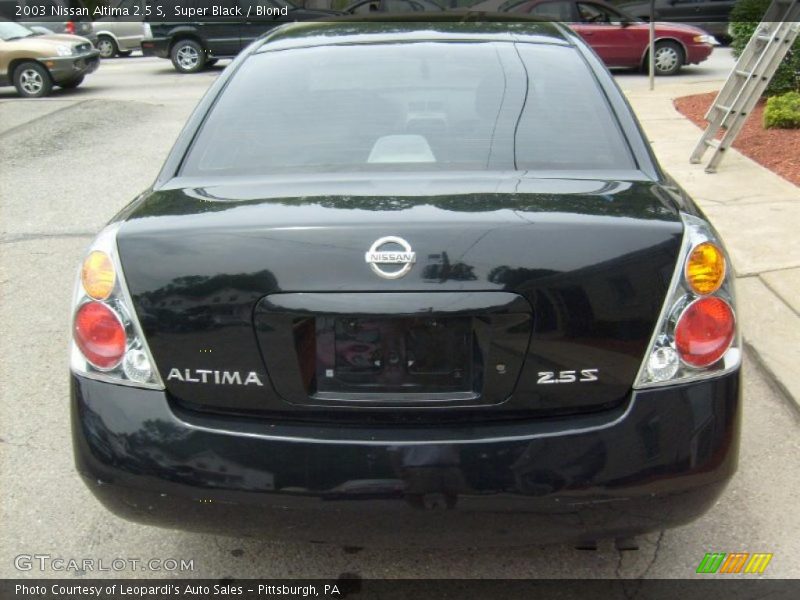 Super Black / Blond 2003 Nissan Altima 2.5 S