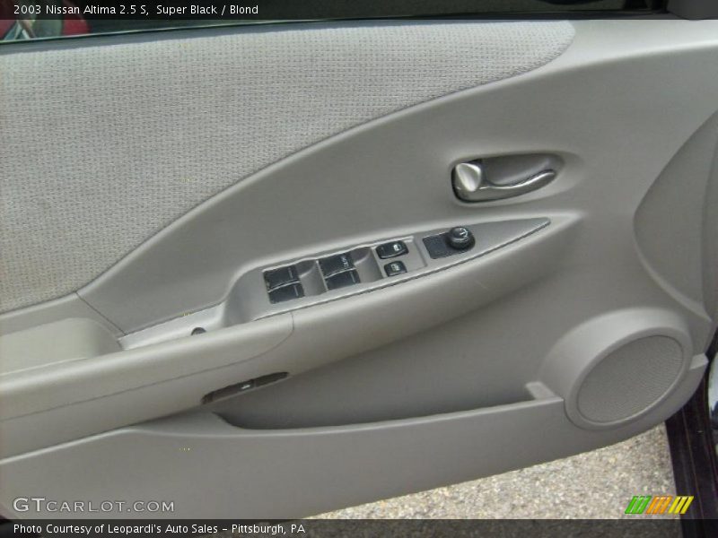 Super Black / Blond 2003 Nissan Altima 2.5 S