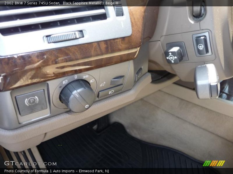 Black Sapphire Metallic / Beige III 2002 BMW 7 Series 745Li Sedan