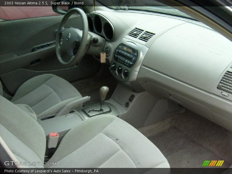 Super Black / Blond 2003 Nissan Altima 2.5 S