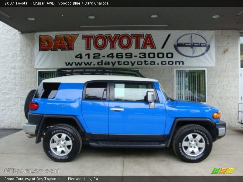 Voodoo Blue / Dark Charcoal 2007 Toyota FJ Cruiser 4WD