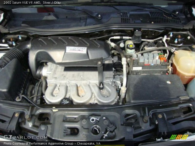 Silver / Gray 2002 Saturn VUE V6 AWD