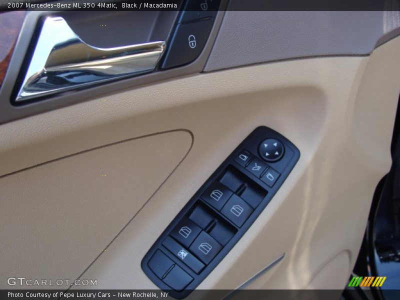 Black / Macadamia 2007 Mercedes-Benz ML 350 4Matic