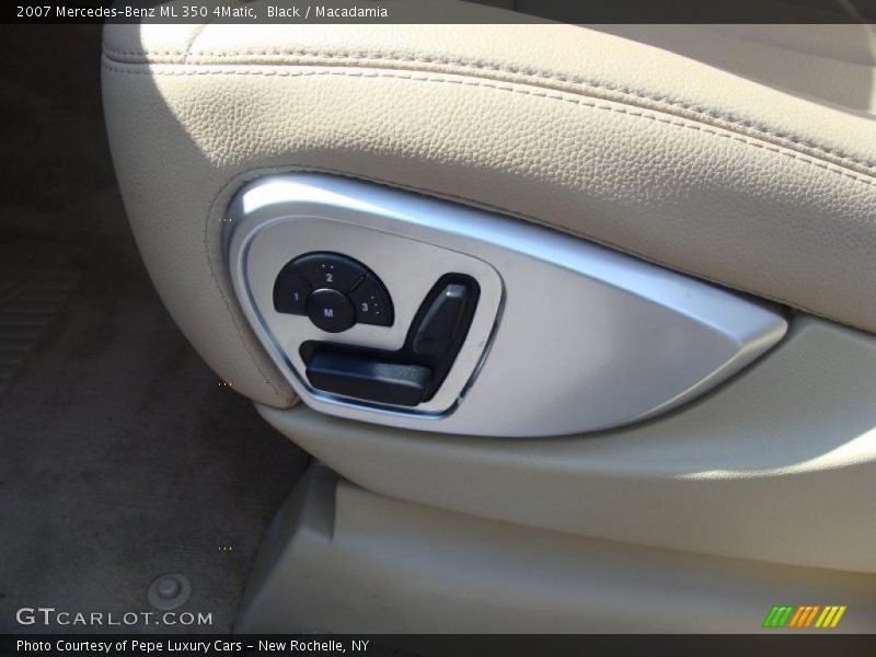 Black / Macadamia 2007 Mercedes-Benz ML 350 4Matic