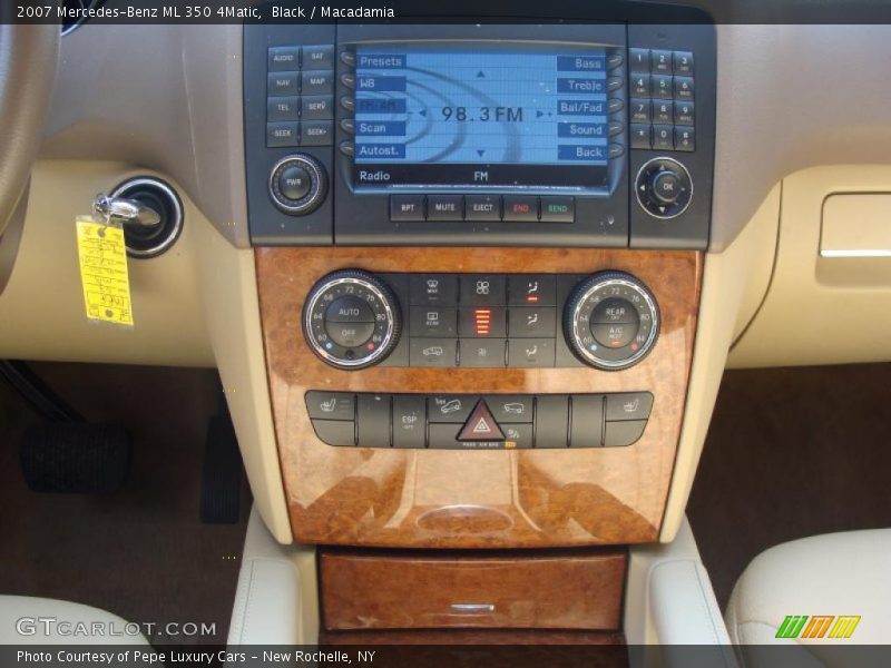 Black / Macadamia 2007 Mercedes-Benz ML 350 4Matic