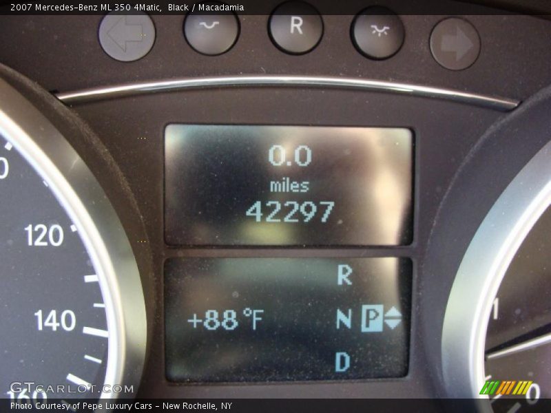 Black / Macadamia 2007 Mercedes-Benz ML 350 4Matic