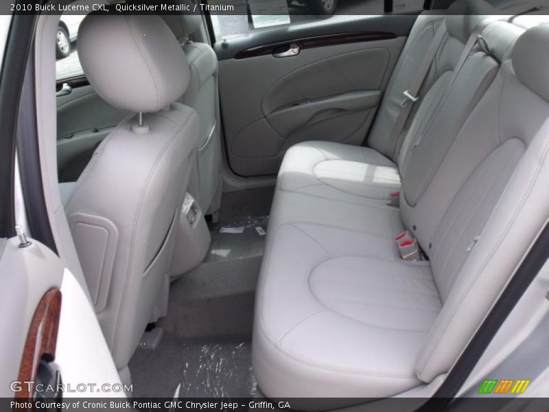 Quicksilver Metallic / Titanium 2010 Buick Lucerne CXL