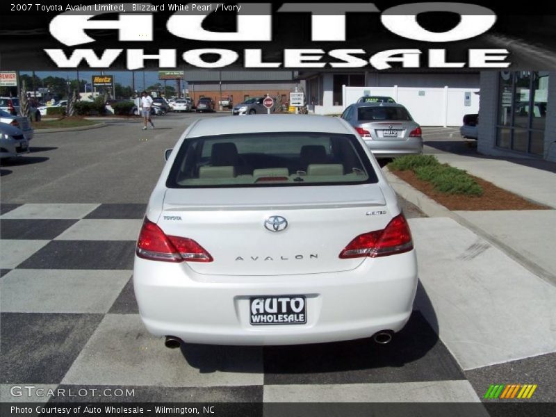 Blizzard White Pearl / Ivory 2007 Toyota Avalon Limited