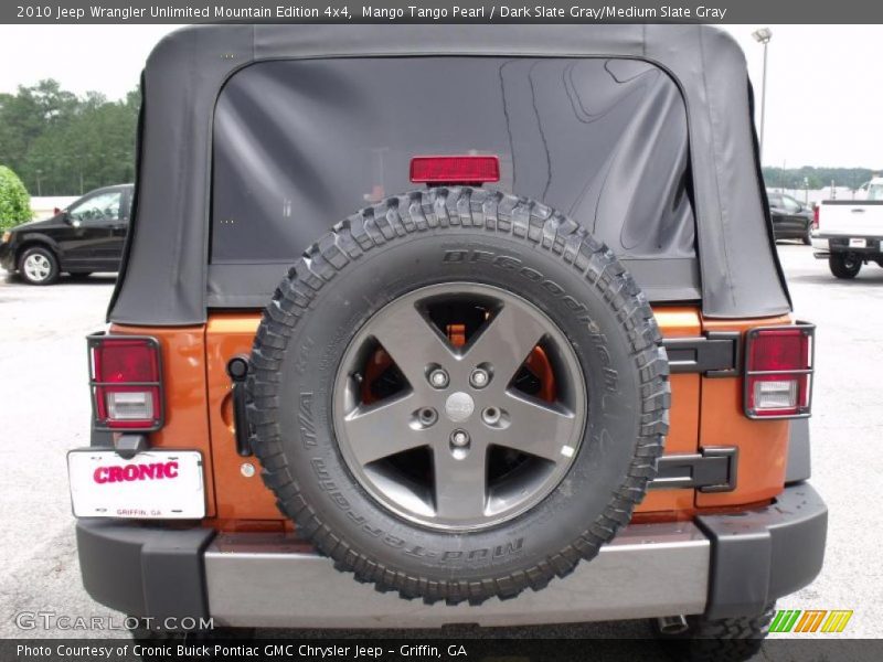 Mango Tango Pearl / Dark Slate Gray/Medium Slate Gray 2010 Jeep Wrangler Unlimited Mountain Edition 4x4