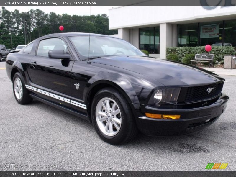 Black / Dark Charcoal 2009 Ford Mustang V6 Coupe