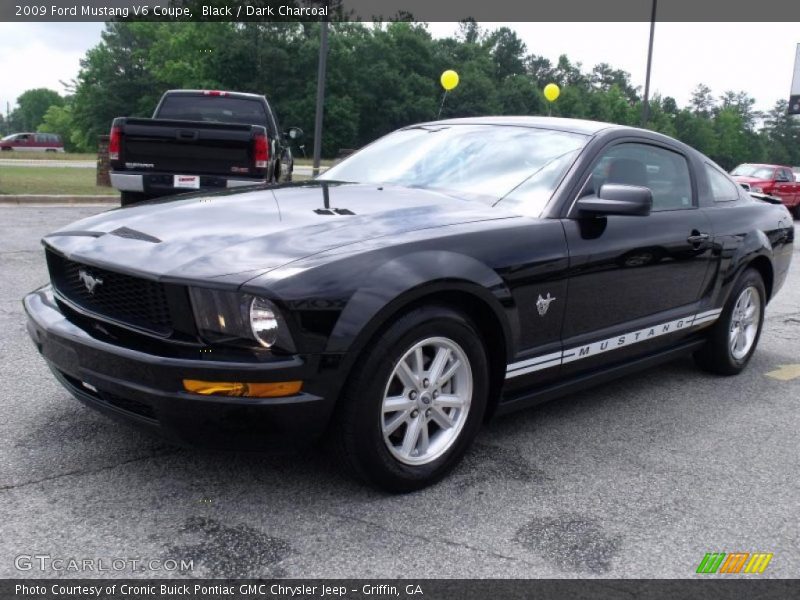 Black / Dark Charcoal 2009 Ford Mustang V6 Coupe