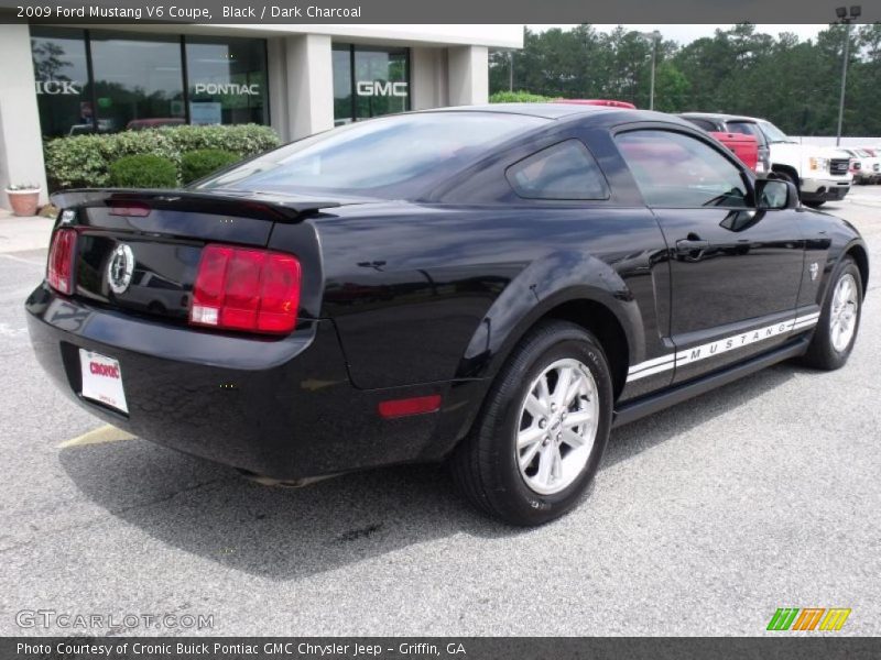 Black / Dark Charcoal 2009 Ford Mustang V6 Coupe
