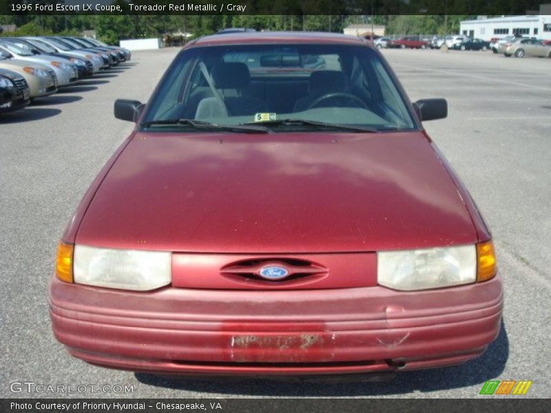 Toreador Red Metallic / Gray 1996 Ford Escort LX Coupe