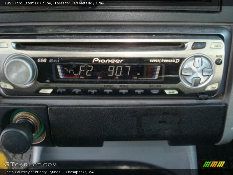 Toreador Red Metallic / Gray 1996 Ford Escort LX Coupe