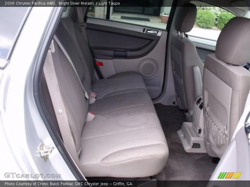 Bright Silver Metallic / Light Taupe 2006 Chrysler Pacifica AWD