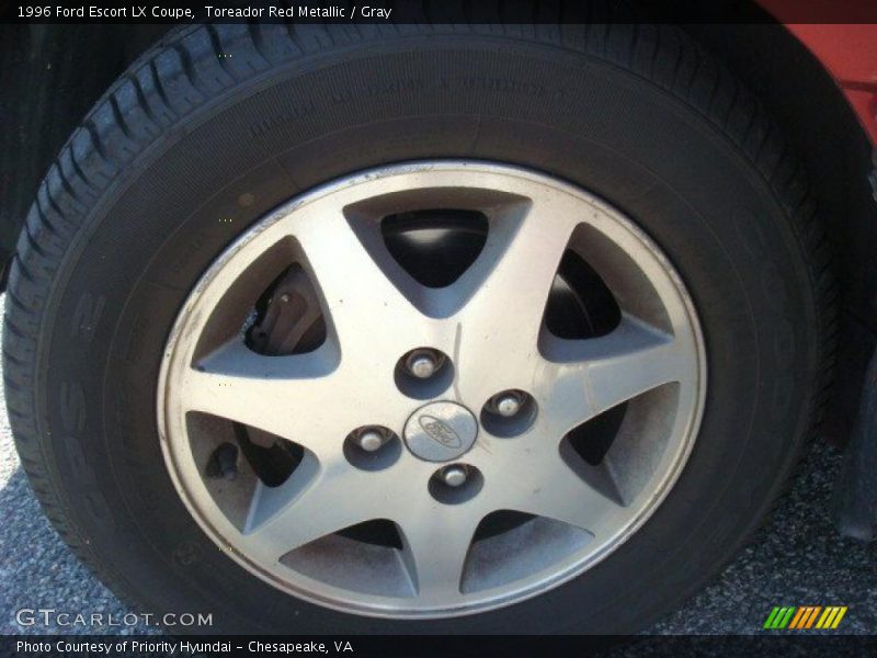 Toreador Red Metallic / Gray 1996 Ford Escort LX Coupe