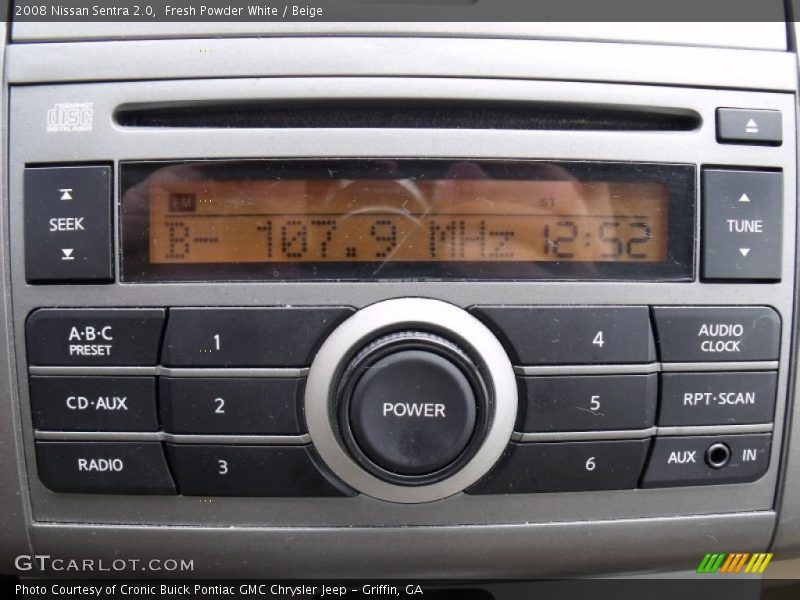 Fresh Powder White / Beige 2008 Nissan Sentra 2.0