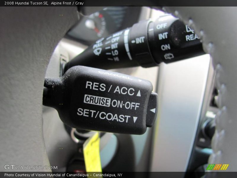 Alpine Frost / Gray 2008 Hyundai Tucson SE