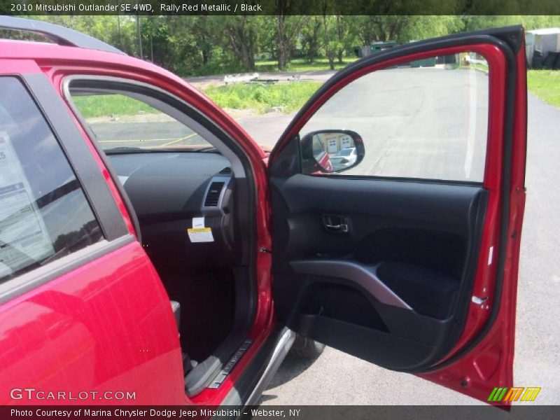 Rally Red Metallic / Black 2010 Mitsubishi Outlander SE 4WD