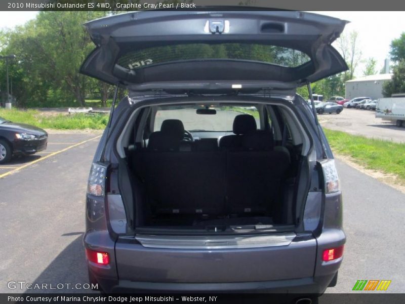 Graphite Gray Pearl / Black 2010 Mitsubishi Outlander ES 4WD