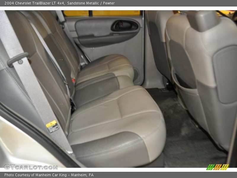 Sandstone Metallic / Pewter 2004 Chevrolet TrailBlazer LT 4x4