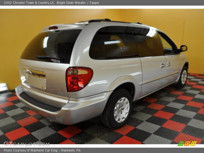 Bright Silver Metallic / Taupe 2002 Chrysler Town & Country LX