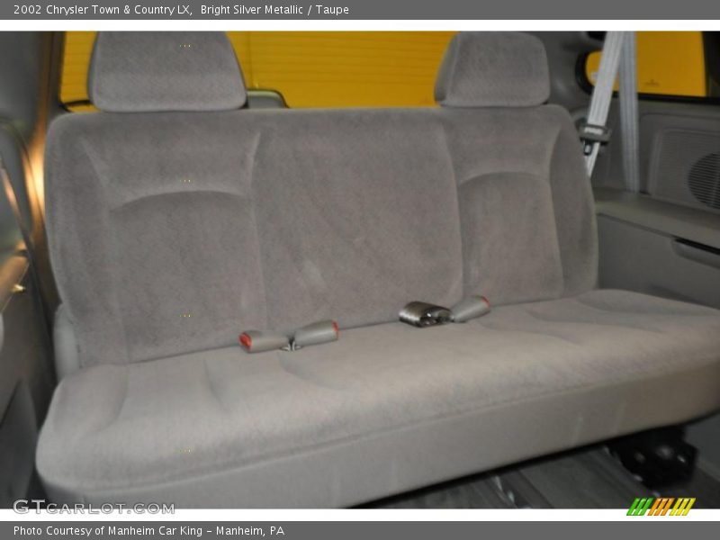 Bright Silver Metallic / Taupe 2002 Chrysler Town & Country LX