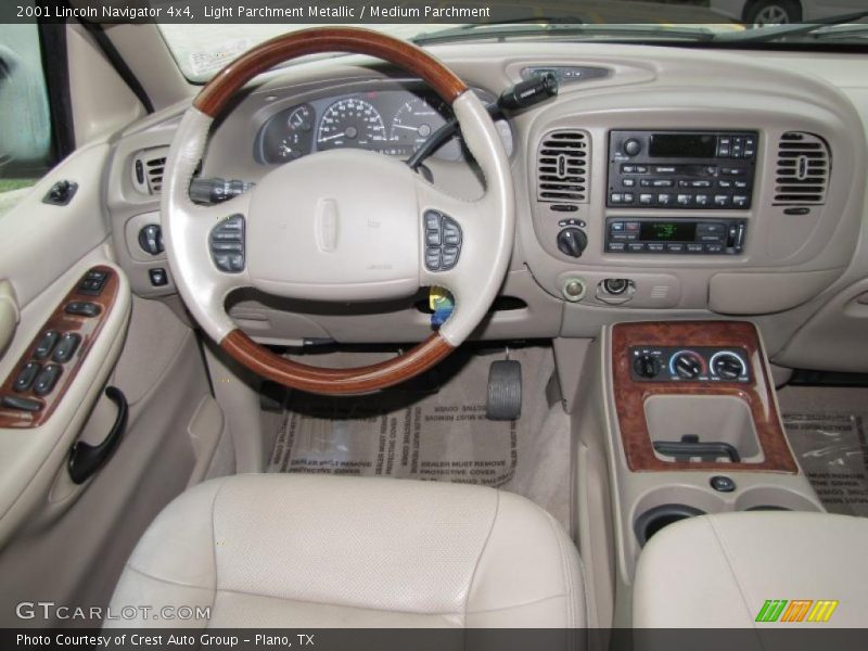 Light Parchment Metallic / Medium Parchment 2001 Lincoln Navigator 4x4