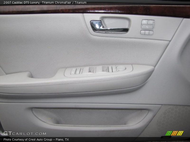 Titanium ChromaFlair / Titanium 2007 Cadillac DTS Luxury