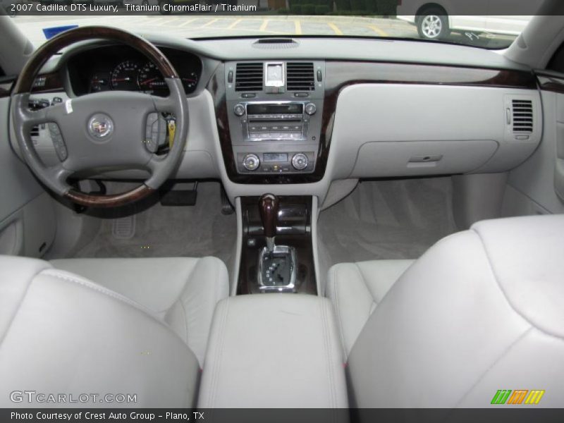 Titanium ChromaFlair / Titanium 2007 Cadillac DTS Luxury