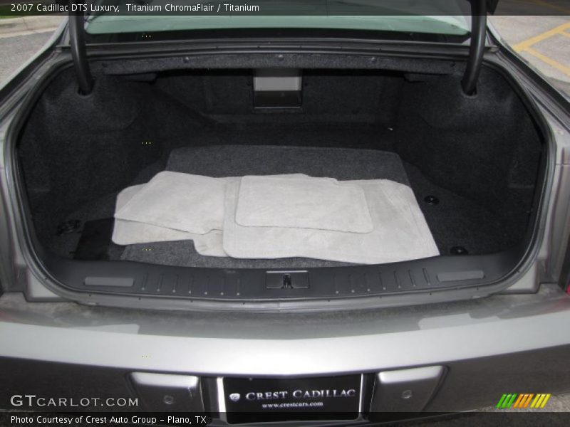 Titanium ChromaFlair / Titanium 2007 Cadillac DTS Luxury