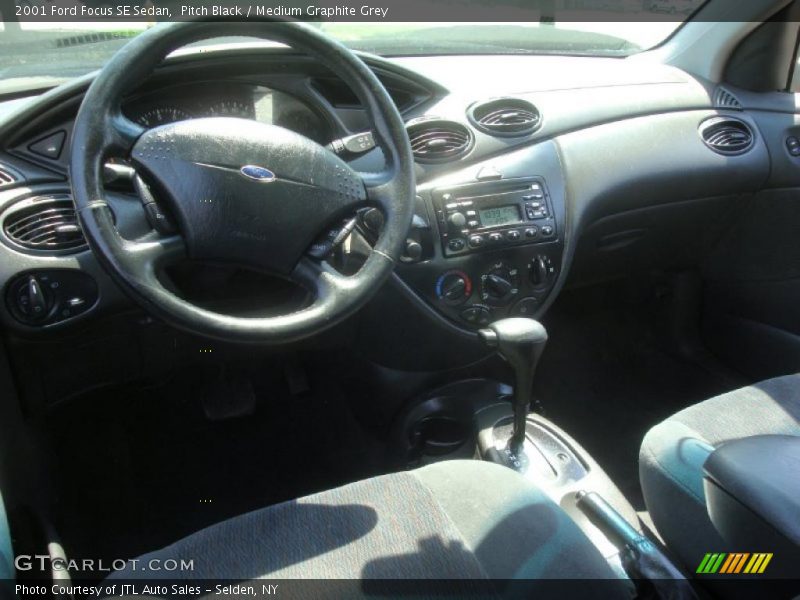 Pitch Black / Medium Graphite Grey 2001 Ford Focus SE Sedan