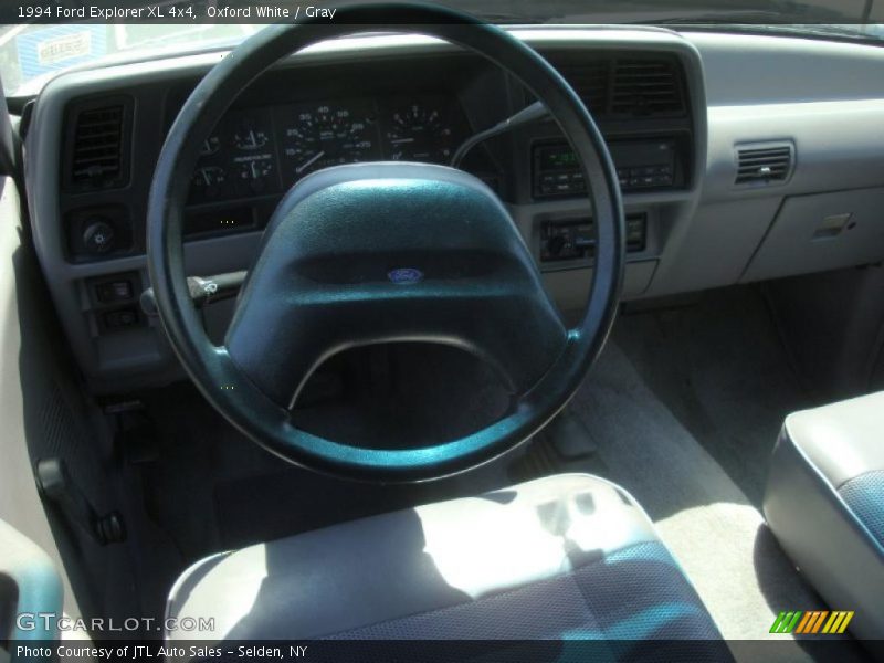 Oxford White / Gray 1994 Ford Explorer XL 4x4