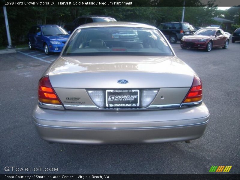 Harvest Gold Metallic / Medium Parchment 1999 Ford Crown Victoria LX