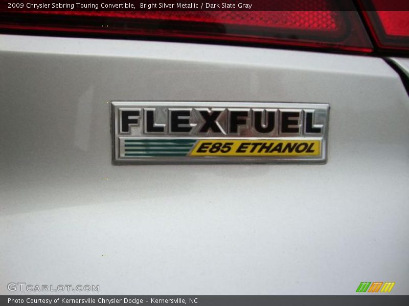 Bright Silver Metallic / Dark Slate Gray 2009 Chrysler Sebring Touring Convertible