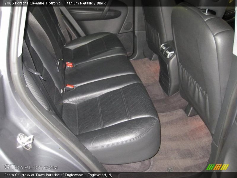 Titanium Metallic / Black 2006 Porsche Cayenne Tiptronic
