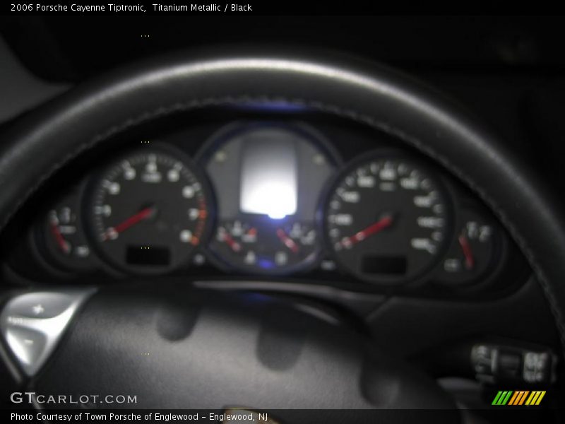 Titanium Metallic / Black 2006 Porsche Cayenne Tiptronic