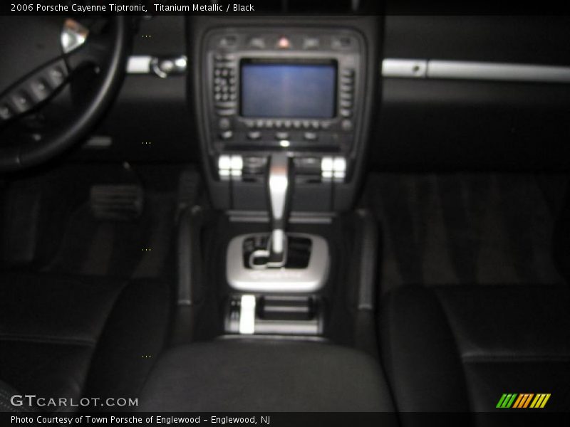 Titanium Metallic / Black 2006 Porsche Cayenne Tiptronic