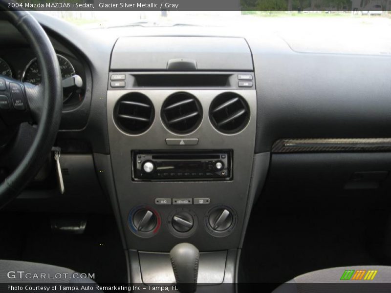 Glacier Silver Metallic / Gray 2004 Mazda MAZDA6 i Sedan