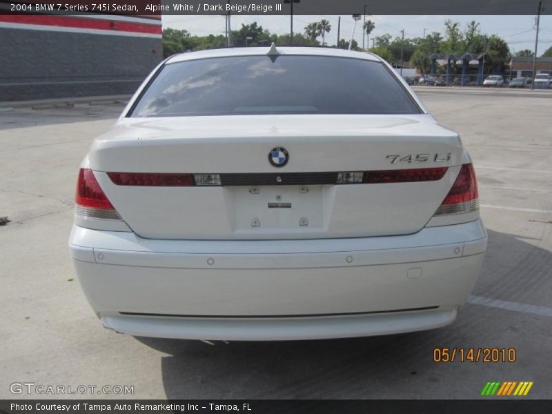 Alpine White / Dark Beige/Beige III 2004 BMW 7 Series 745i Sedan