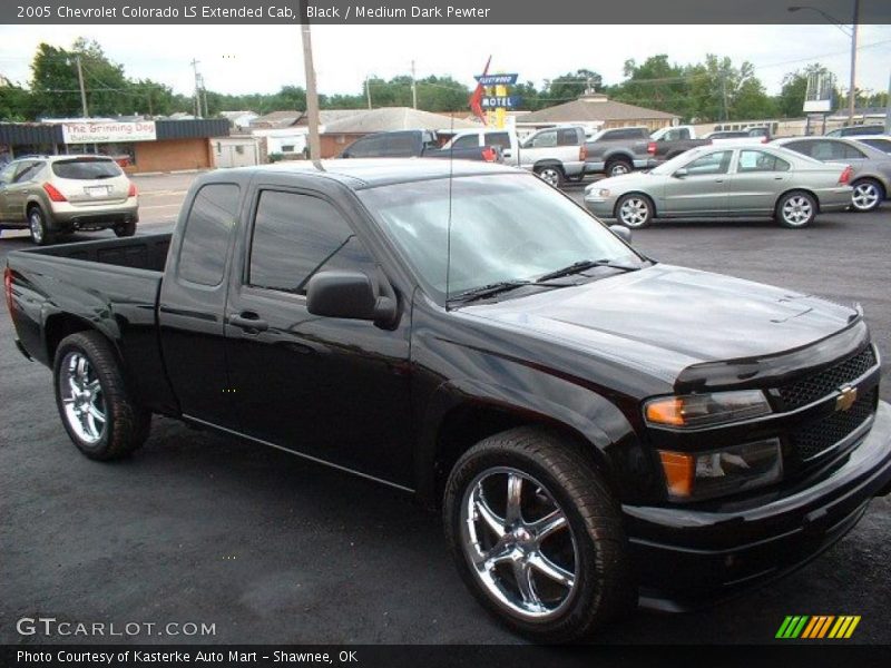 Black / Medium Dark Pewter 2005 Chevrolet Colorado LS Extended Cab